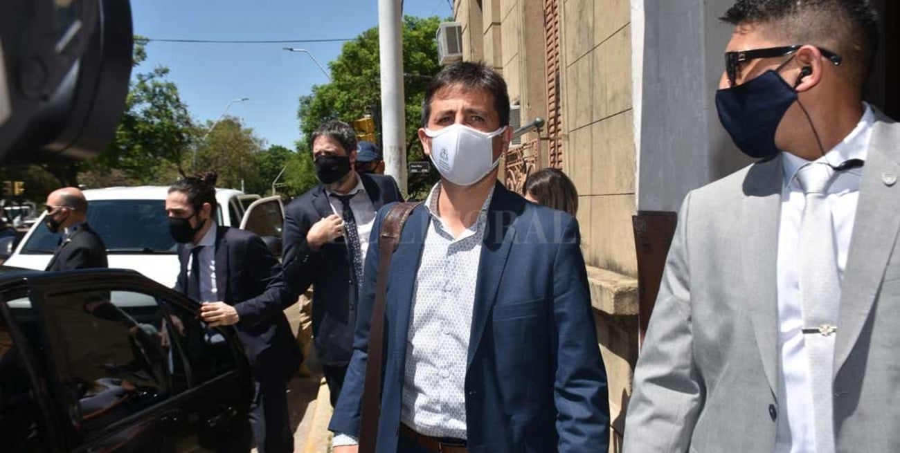 El Senado escuchó a los fiscales  que pidieron desaforar a Traferri