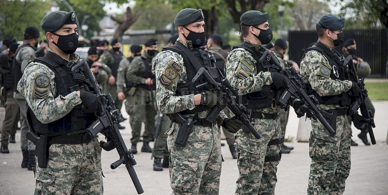 Santa Fe: 102 agentes federales, 40 patrullas más y un destacamento en el norte "caliente"