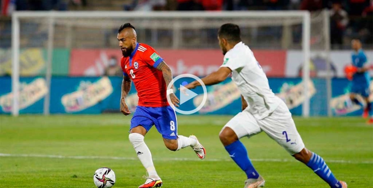 Chile venció a Paraguay y Berizzo quedó "en la cuerda floja"