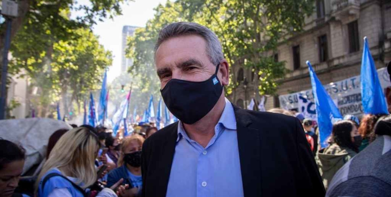 Rossi: "La carta de Cristina refleja la unidad interna en este momento de la negociación"