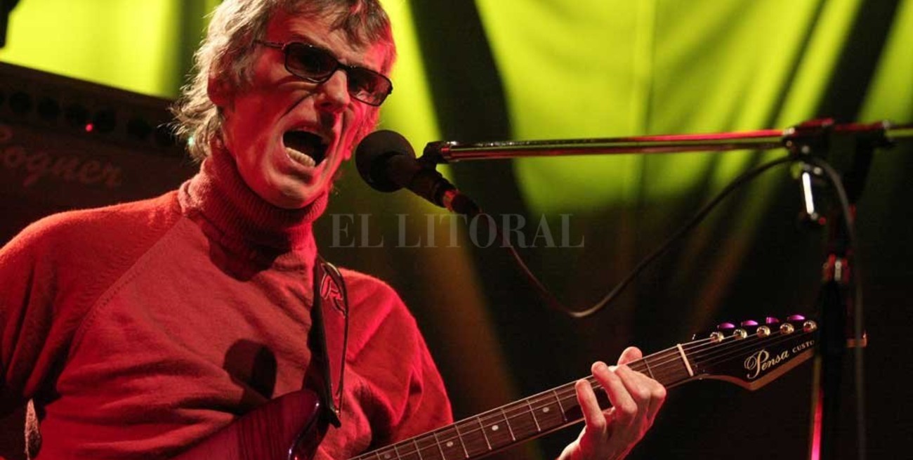 Homenajean a Luis Alberto Spinetta en el Mercado Progreso