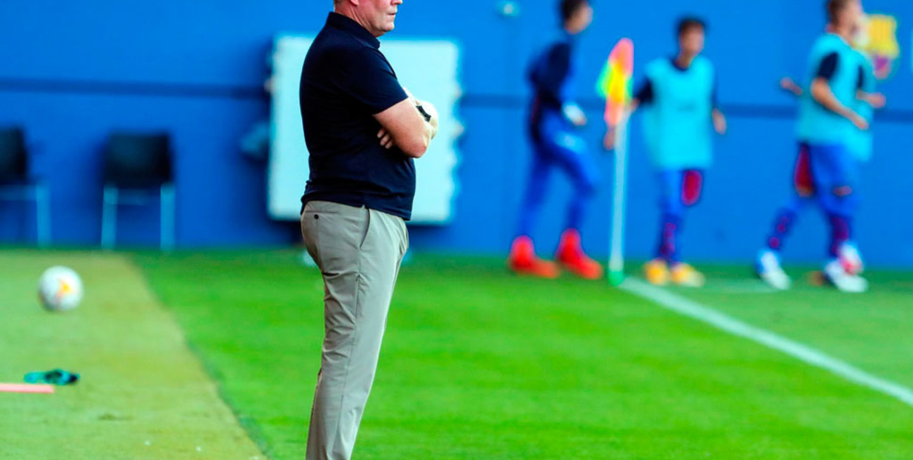 Ante los rumores de salida como DT en Barcelona, Koeman emitió un comunicado