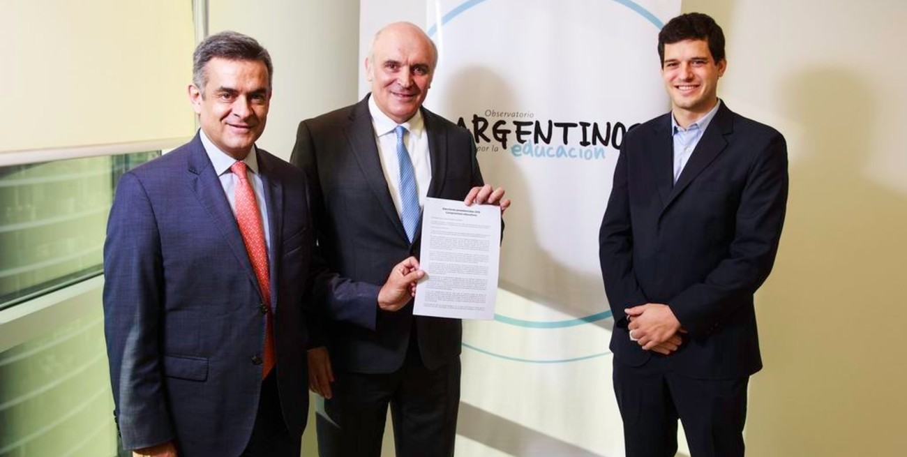 Espert se comprometió a presentar su plan educativo