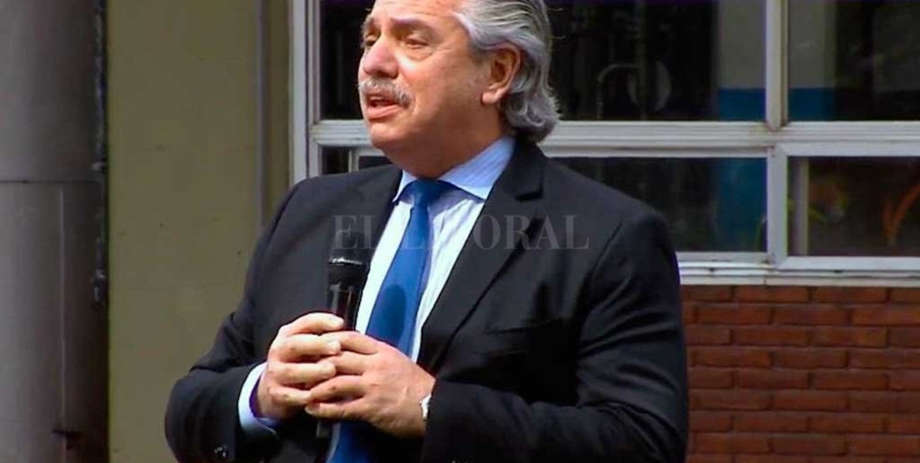 "Los reclamos se resuelven frontalmente y no tocando sirenas", dijo el Presidente