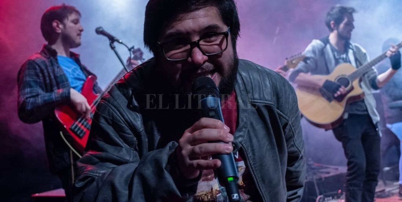 Una pluma afilada por la sensibilidad