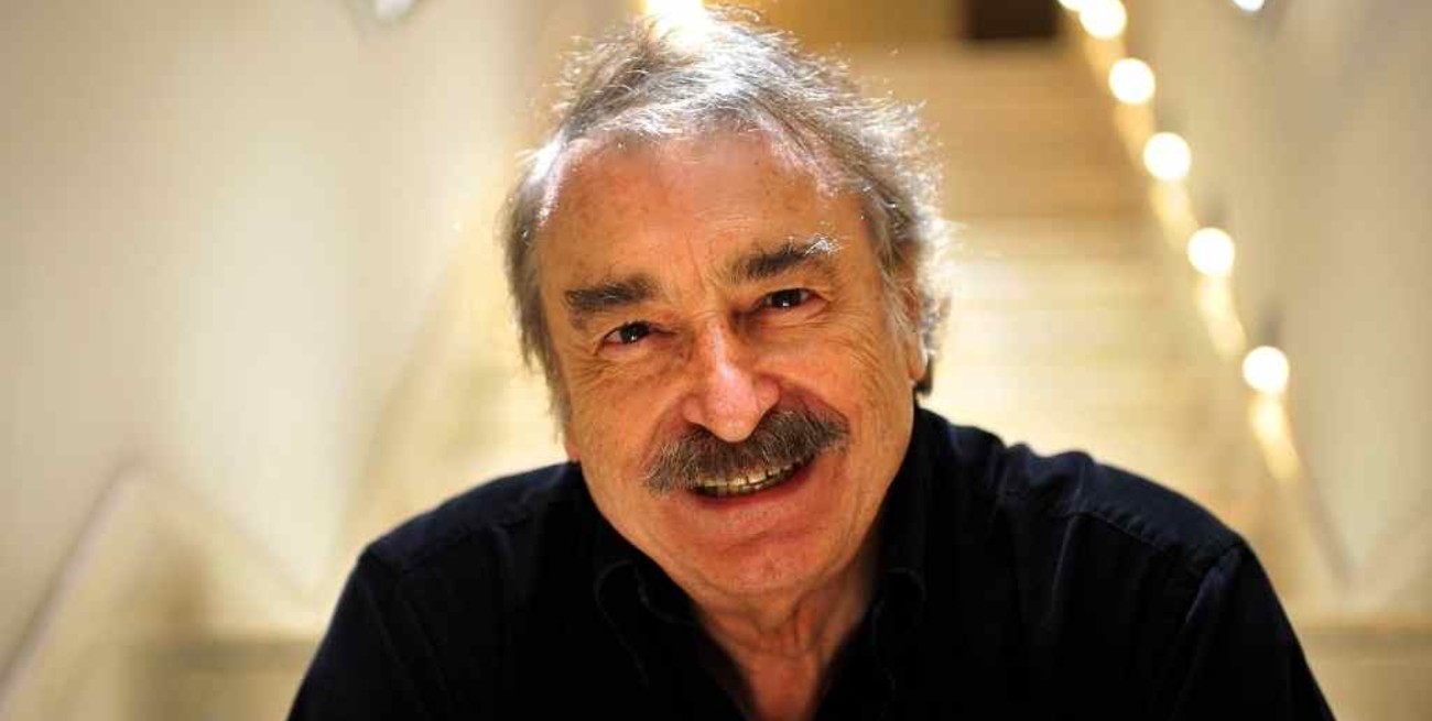 Ignacio Ramonet: "El mundo entero ha enfrentado a esta pandemia en desorden y sin solidaridad"  