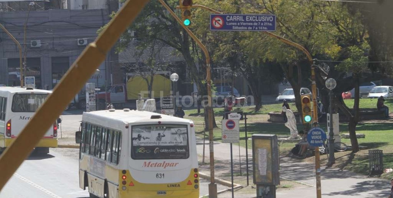 Carril exclusivo: quedó firme el veto de Corral