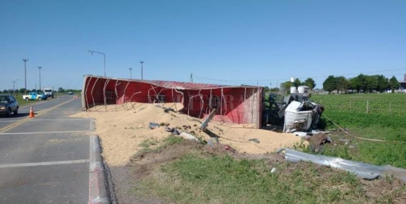 Trágico vuelco en López