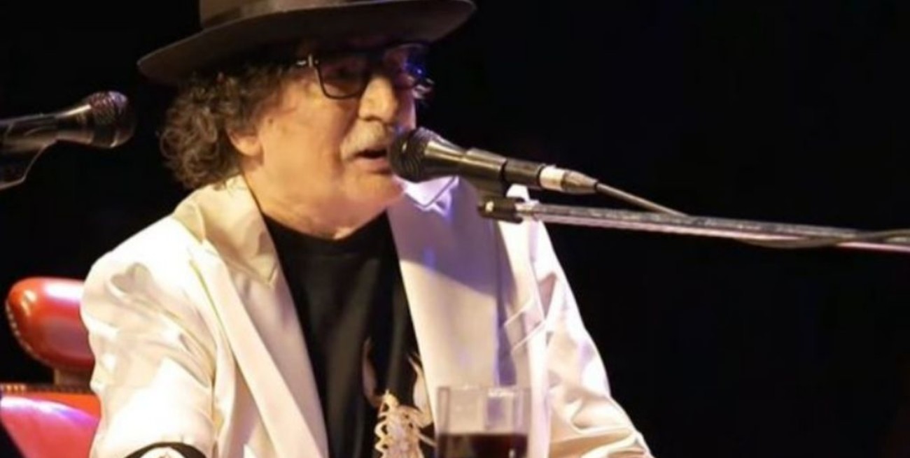 Sorpresiva aparición de Charly García en su homenaje