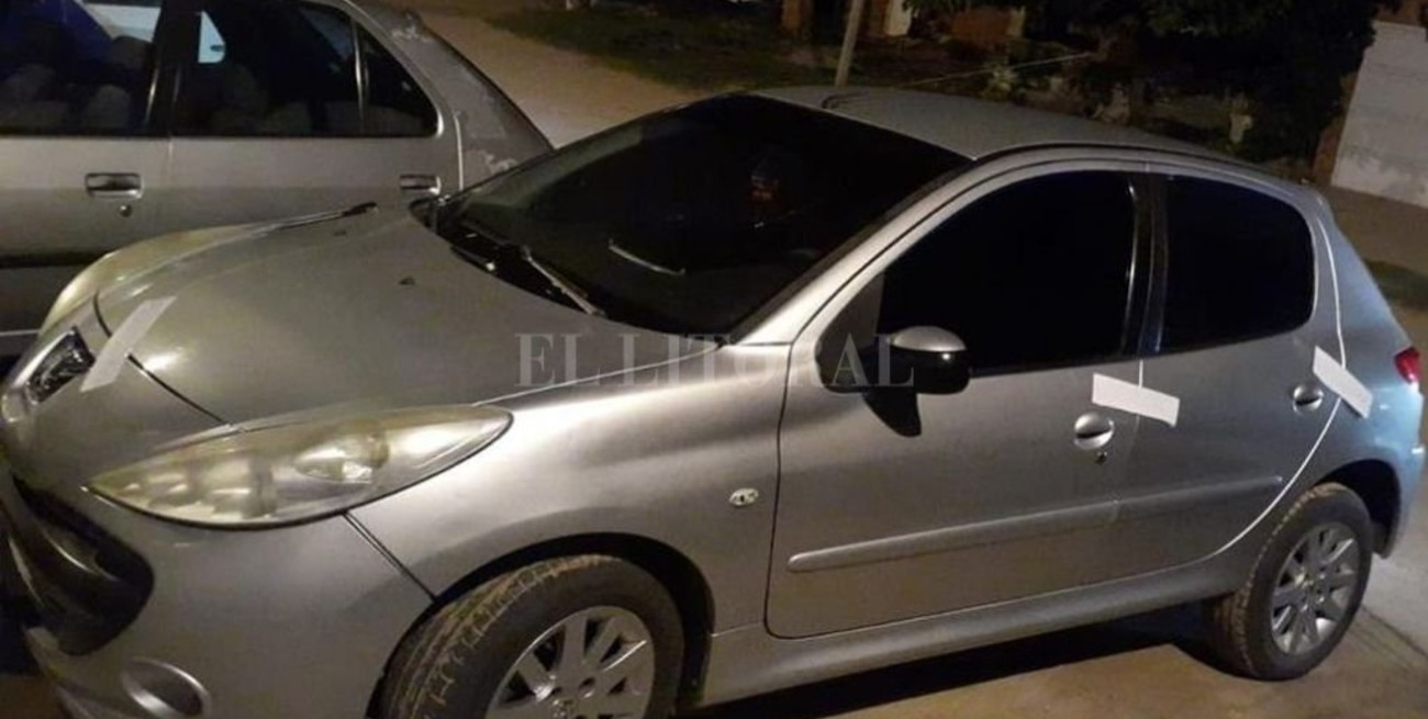 Iban armados y quisieron coimear a la policía para que no los detuvieran