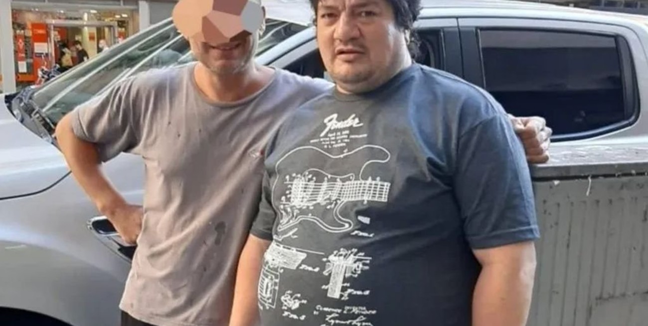 Irreconocible: fotografiaron a Cristian "Pity" Álvarez en la calle