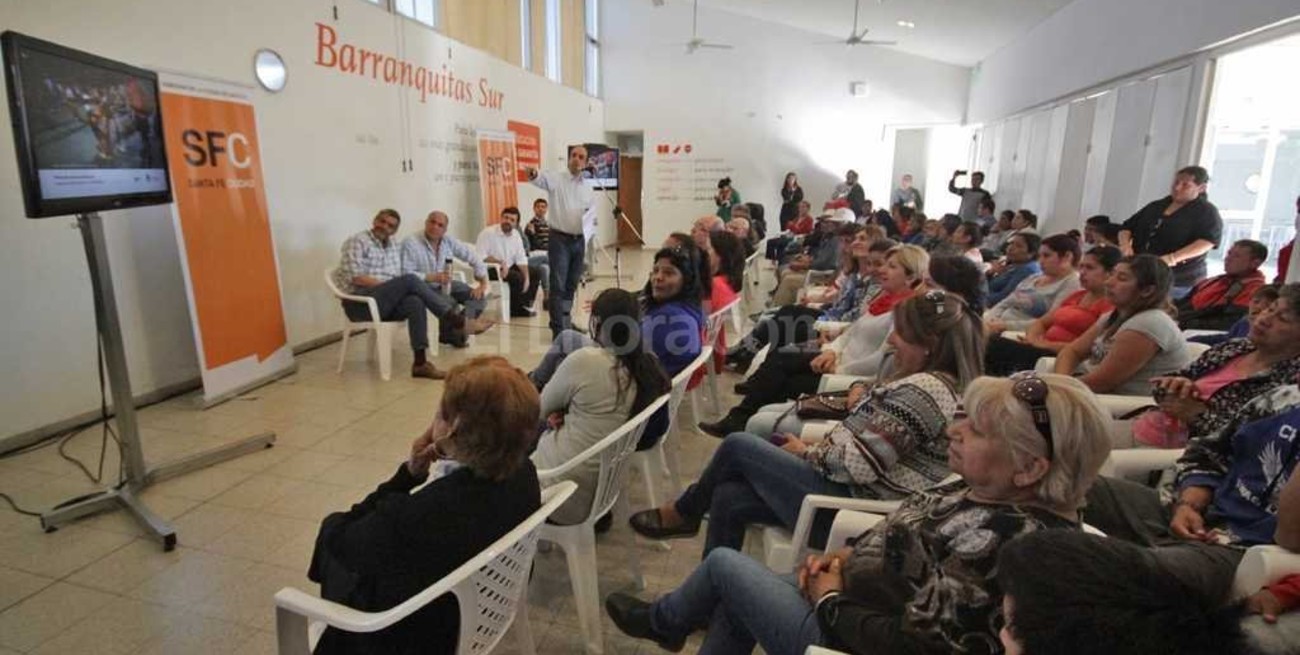Presentaron plan de obras para barrio Barranquitas