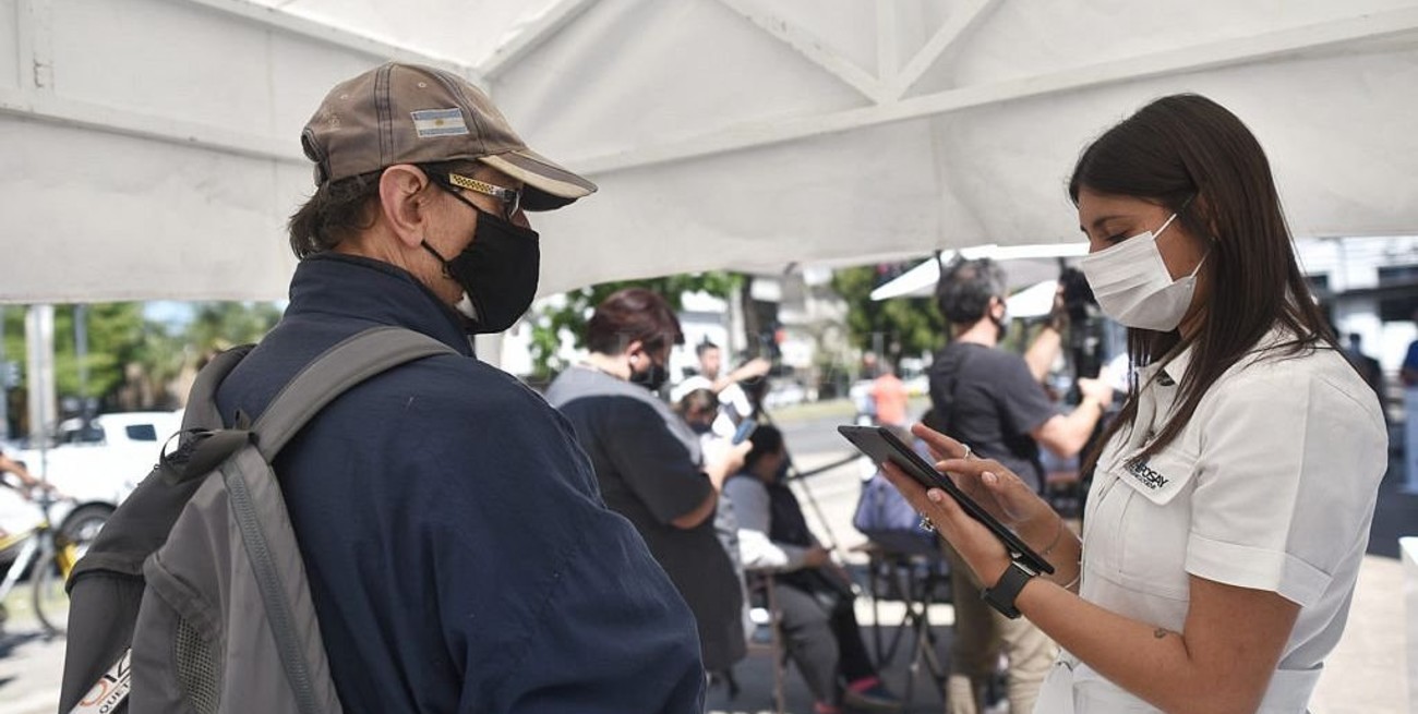 Continúa en la ciudad de Santa Fe la campaña de chequeo de lunares