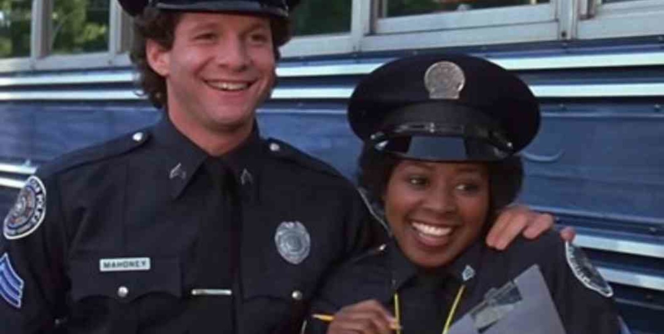 Falleció la actriz Marion Ramsey, la sargento Hooks de "Locademia de policía"