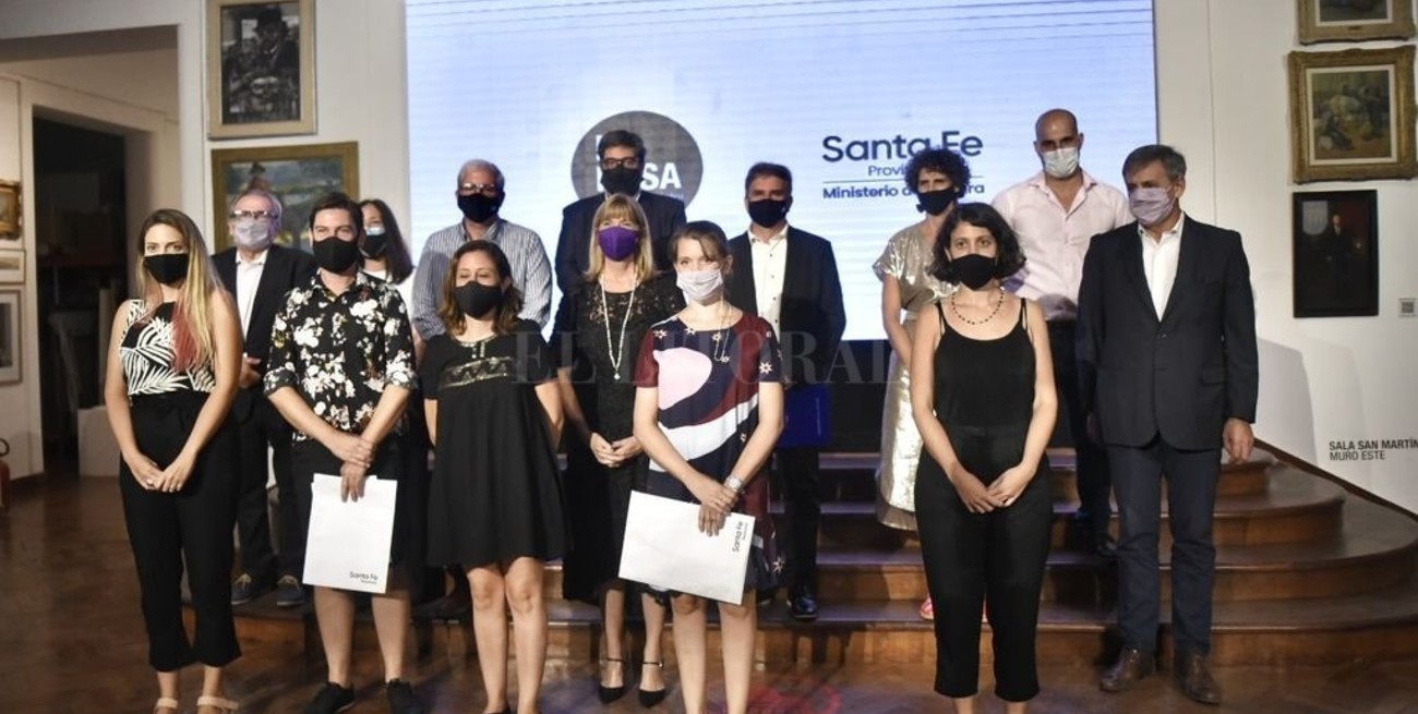  Entrega de premios y estímulos del 97º Salón Anual Nacional de Santa Fe