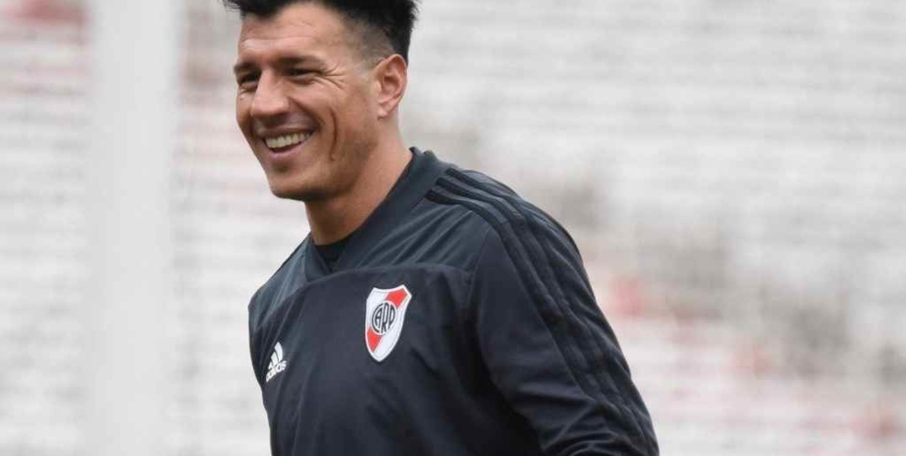 Enrique Bologna anunció a sus compañeros que no seguirá en River después de diciembre 