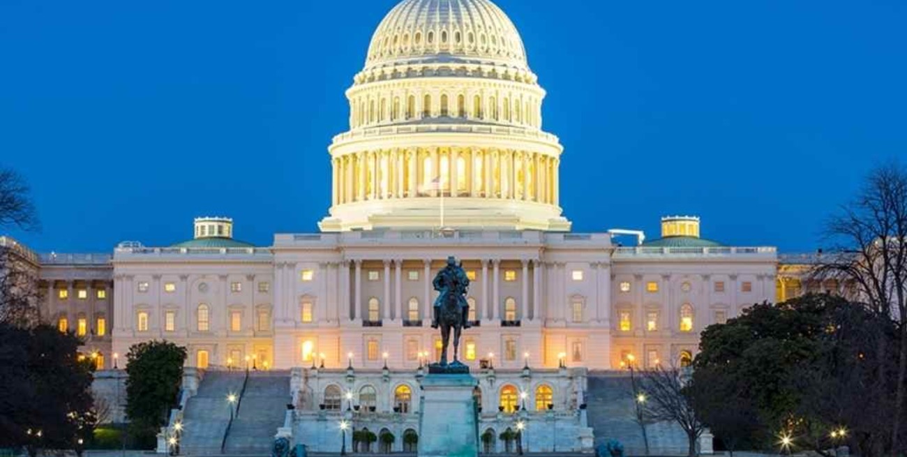 Los demócratas en EEUU retienen la cámara baja del Congreso y siguen lejos de ganar el Senado