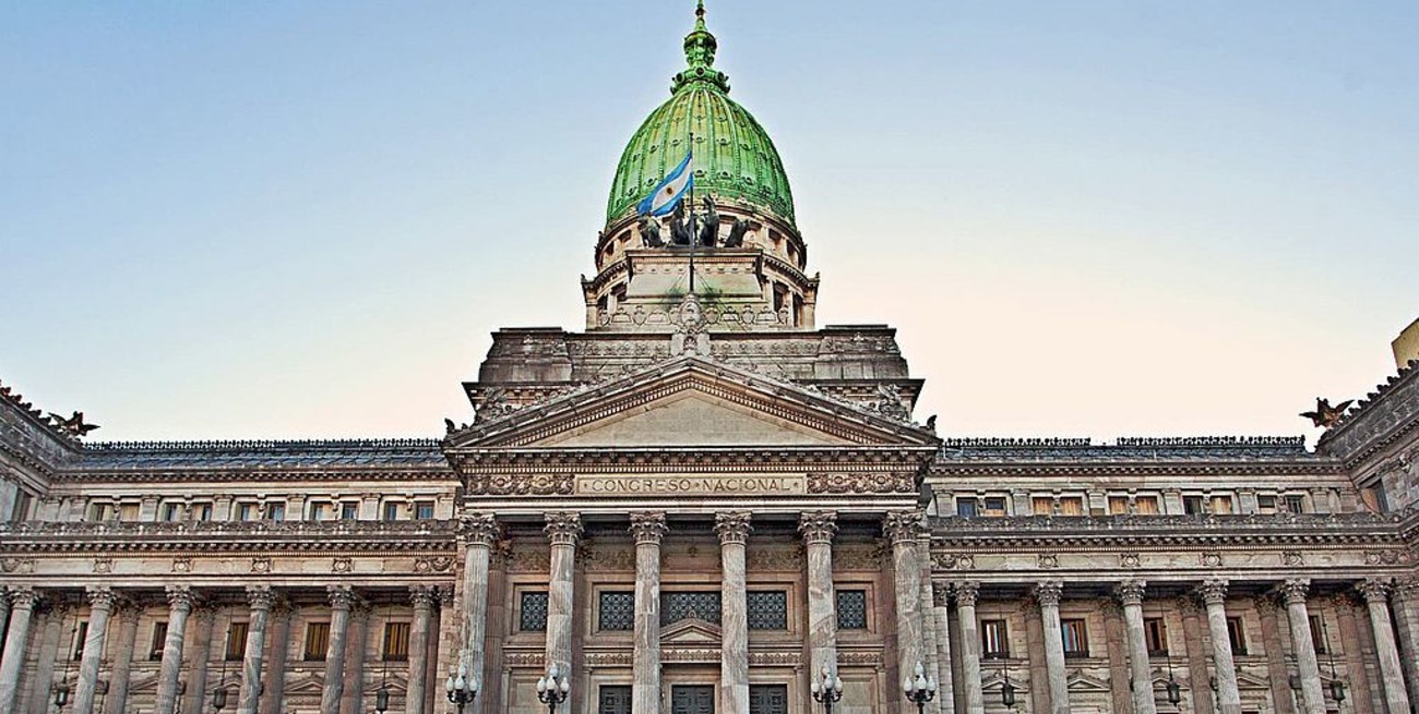 El Gobierno prorrogó las sesiones ordinarias hasta el 11 de diciembre