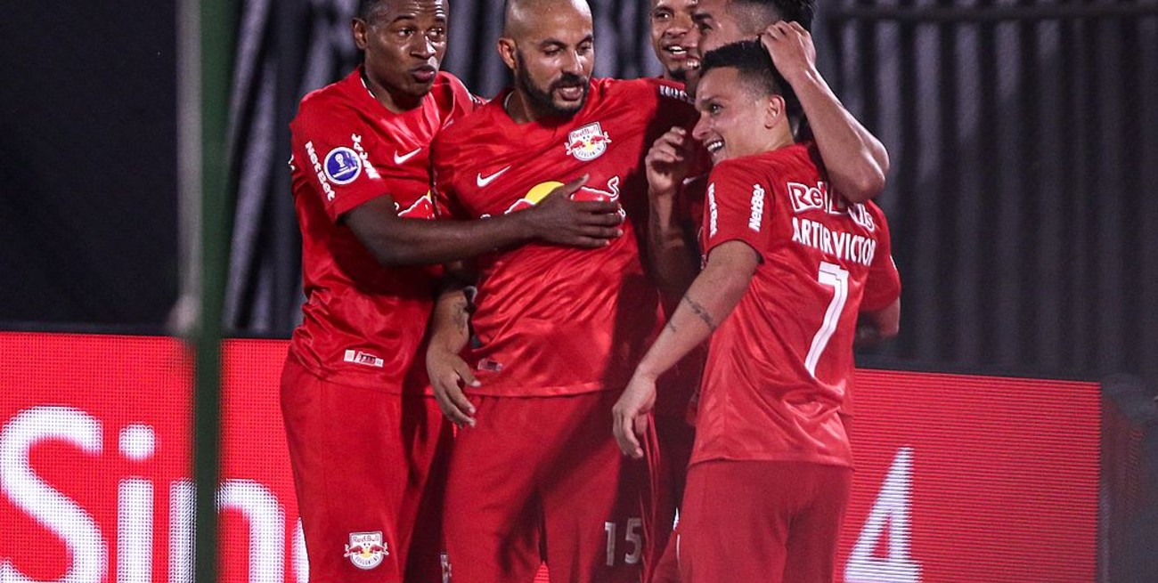 Bragantino eliminó a Libertad y es finalista de la Copa Sudamericana