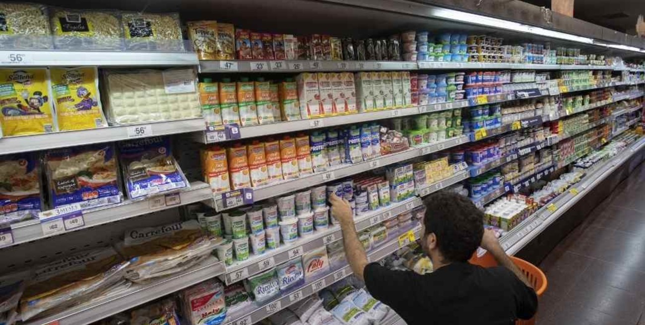 Las principales alimenticias ahora envían las listas con congelamiento de precios   