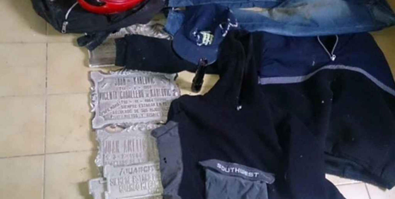 Neuquén: agarraron in fraganti a un ladrón de placas en el cementerio