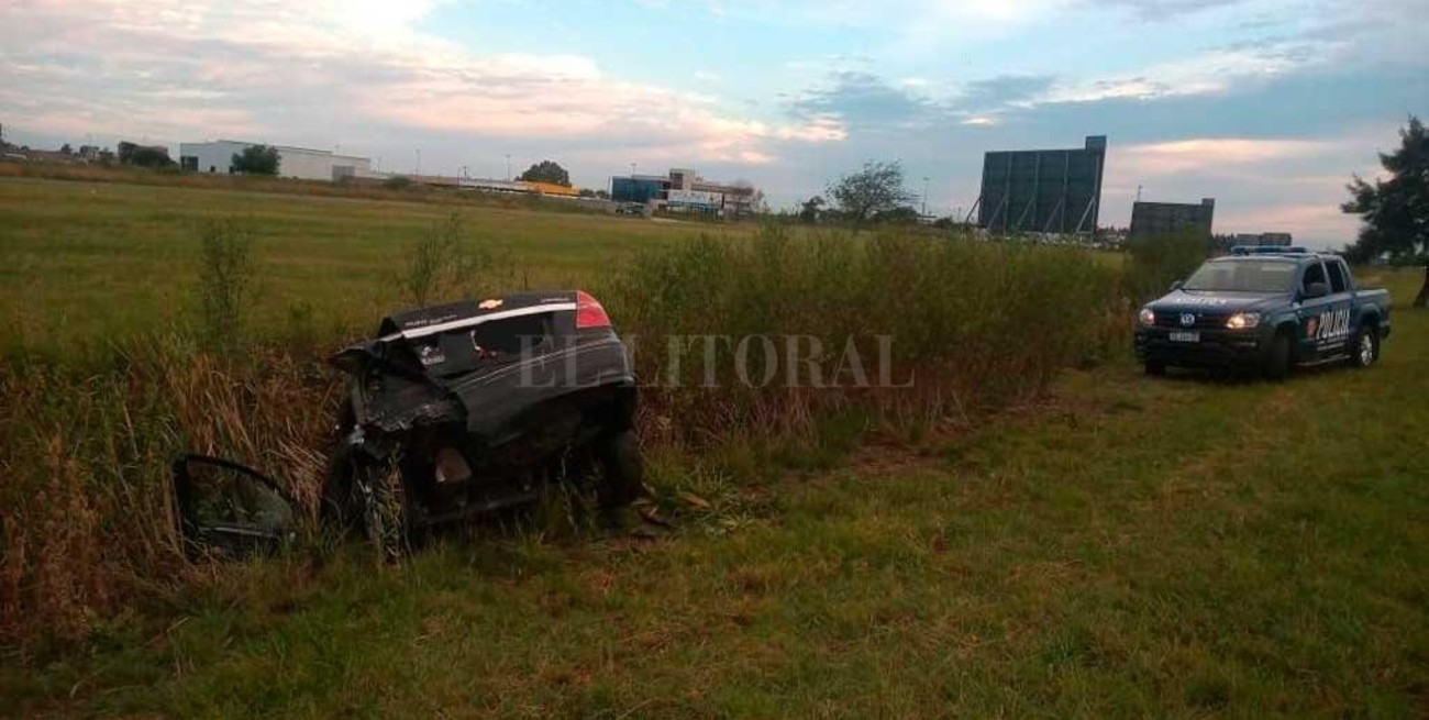 Cinematográfica persecución en la autopista Rosario - Buenos Aires