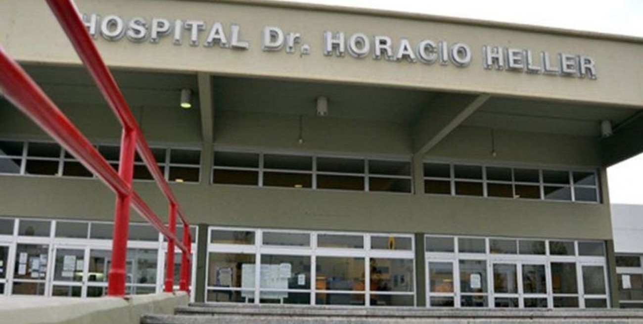 Escándalo en Neuquén: instaló una cámara en el baño del hospital Heller para filmar a mujeres