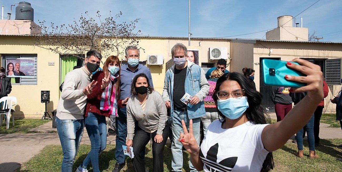 Mudallel, Mirabella y Lewandowski recorrieron el norte de la ciudad de Santa Fe