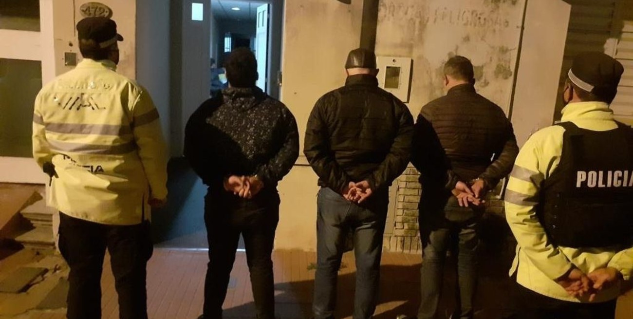 Detenidos con cocaína, dinero y celulares
