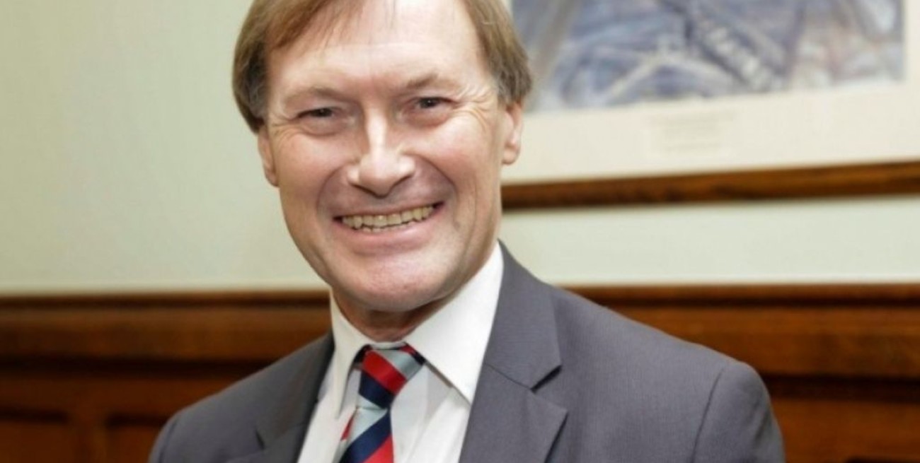 Muere un diputado de Reino Unido tras ser apuñalado