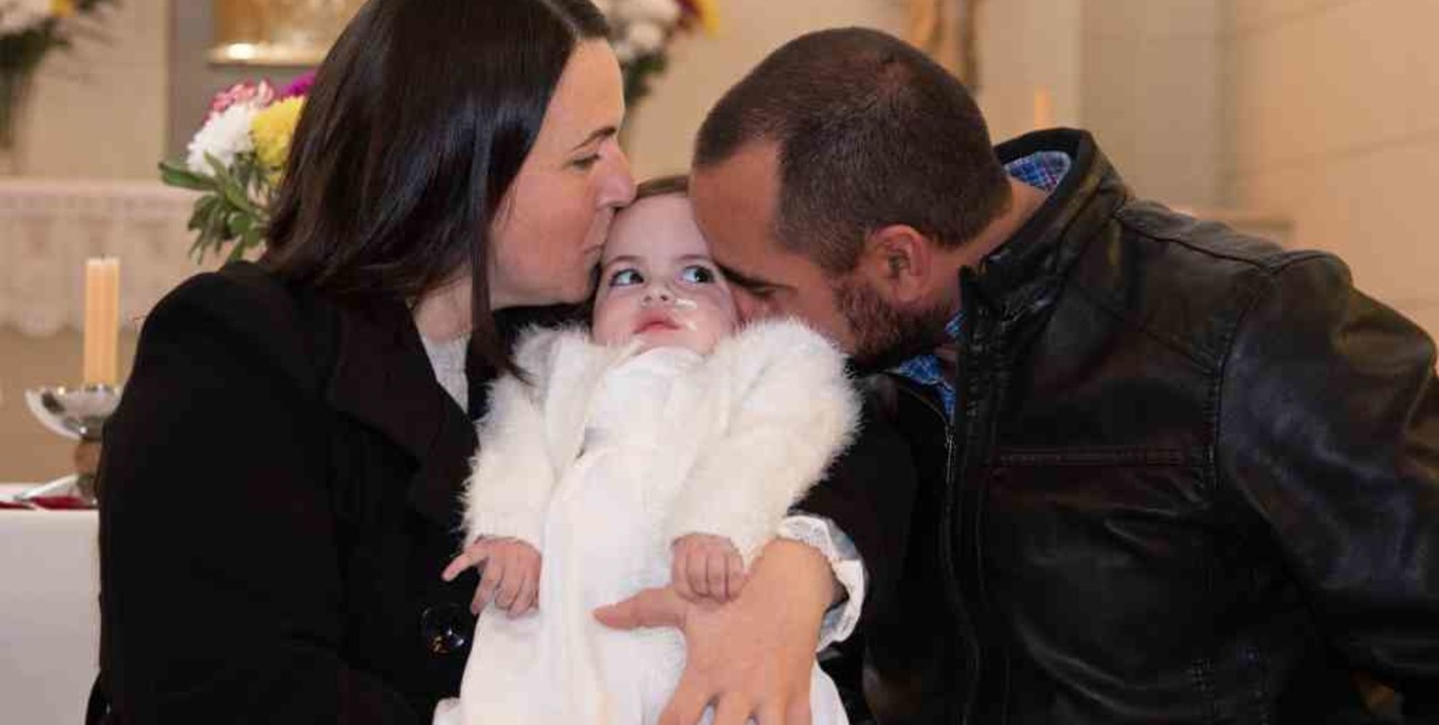 Demandan a una obra social por negar medicamento a una niña de María Teresa con AME