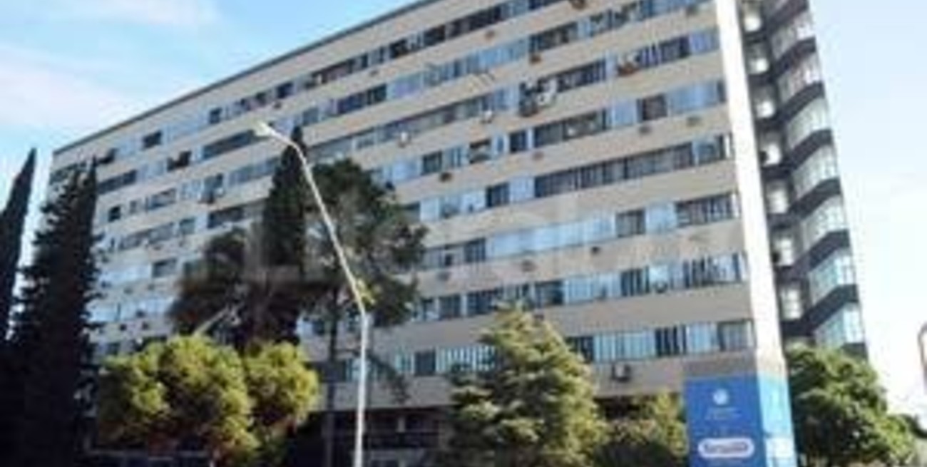 Pago del sueldo e incentivo docente