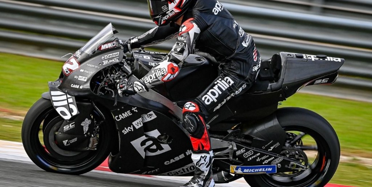 Espargaró y Viñales dominaron los test de MotoGP