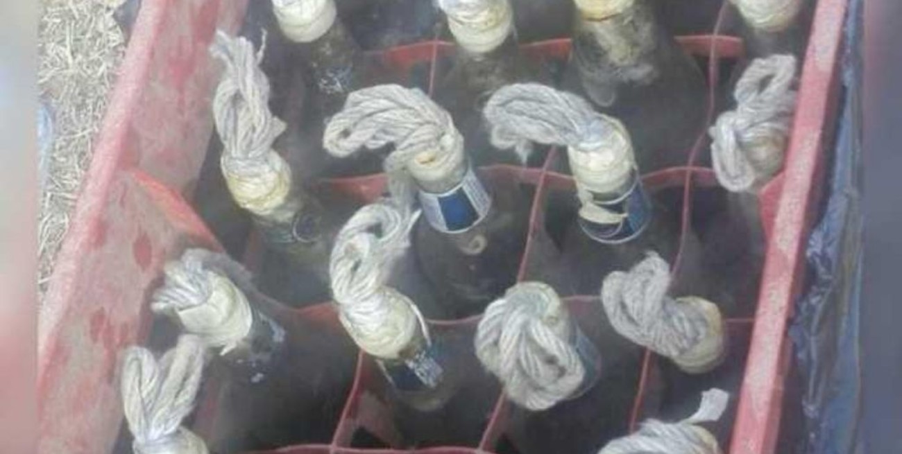 Encontraron una decena de bombas molotov lista para usarse 