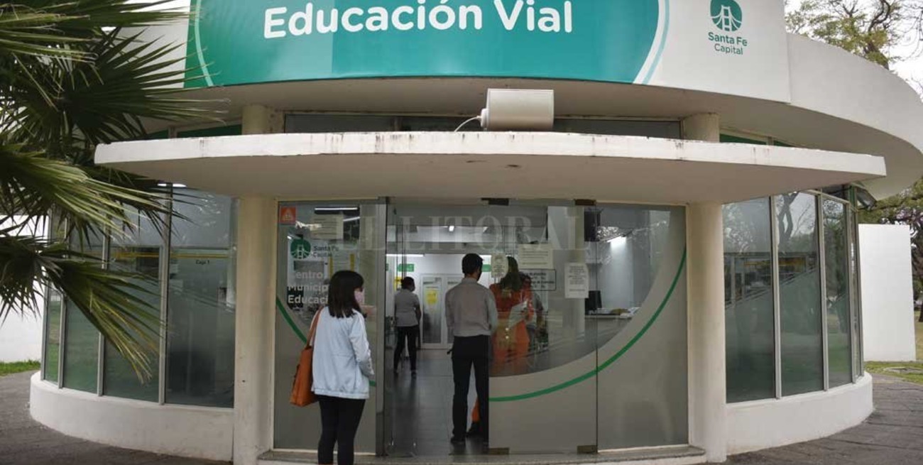 Vuelven a prorrogar la vigencia de licencias de conducir en Santa Fe