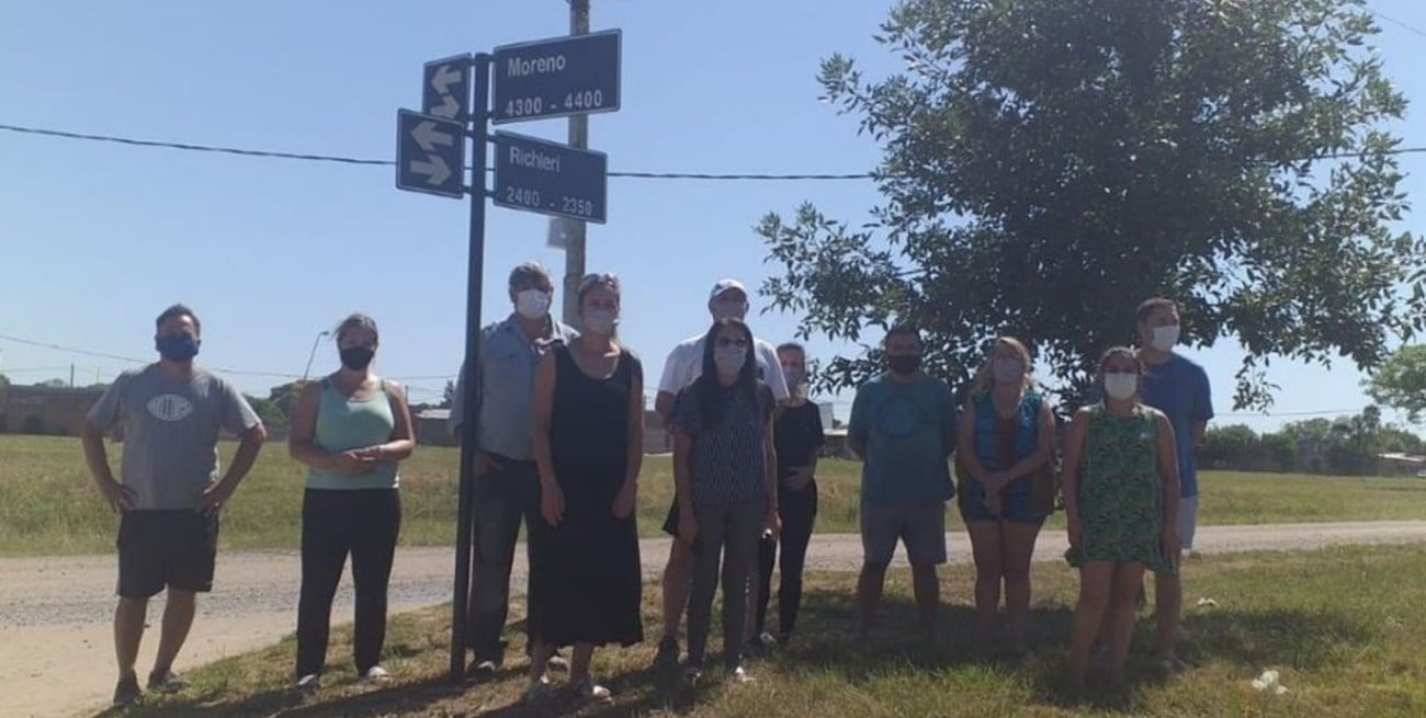 En el Barrio de ATE reclaman por mejoras  en la avenida Riccheri y mayor seguridad