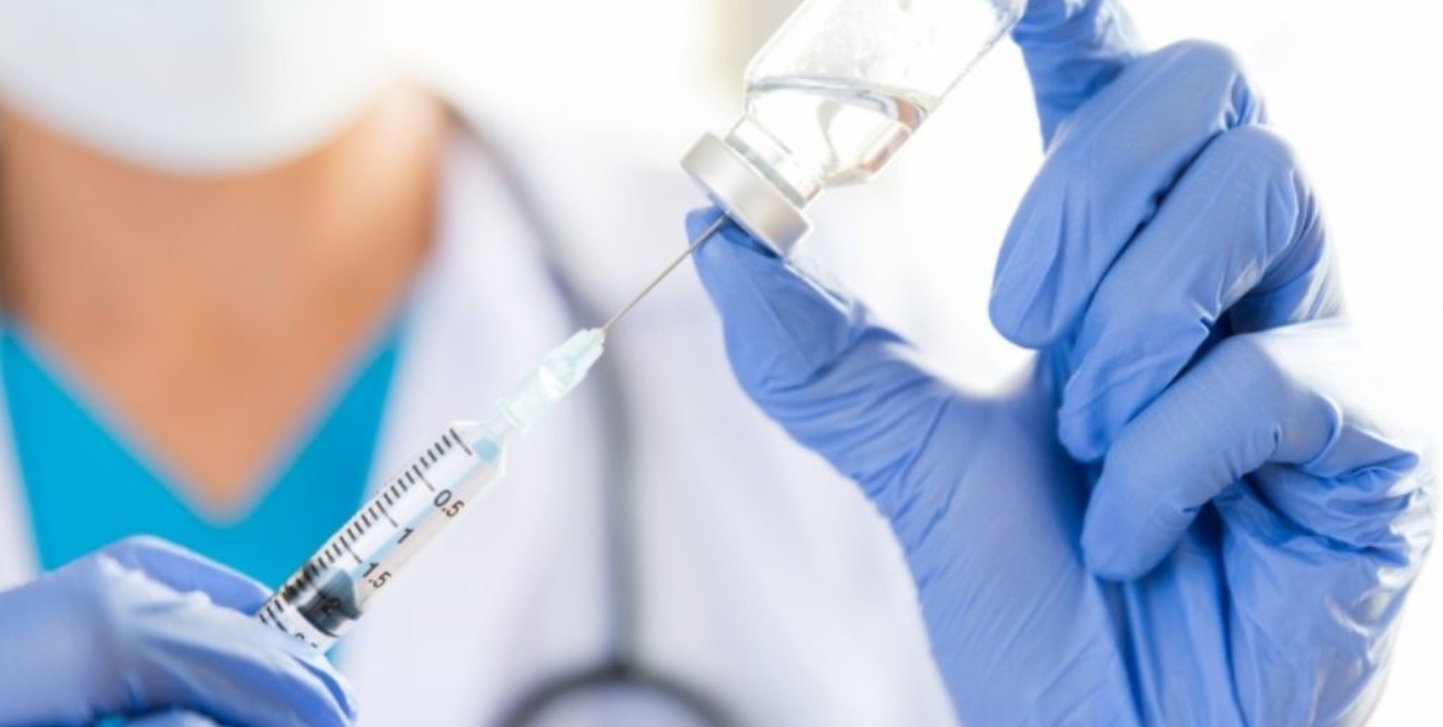 En Japón buscan desarrollar una vacuna contra el coronavirus que dure toda la vida