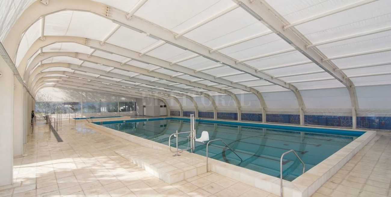 La Esquina Encendida inaugura su pileta climatizada