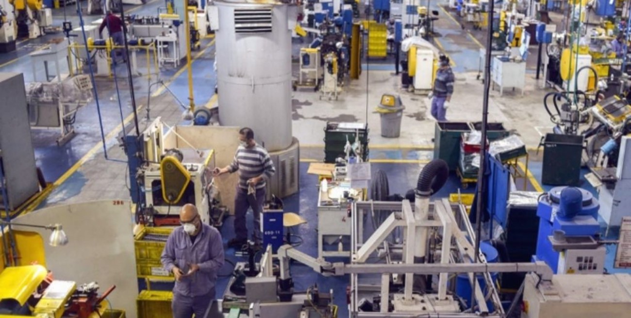 Para la UIA, la industria va a terminar el año con un alza superior al 10%