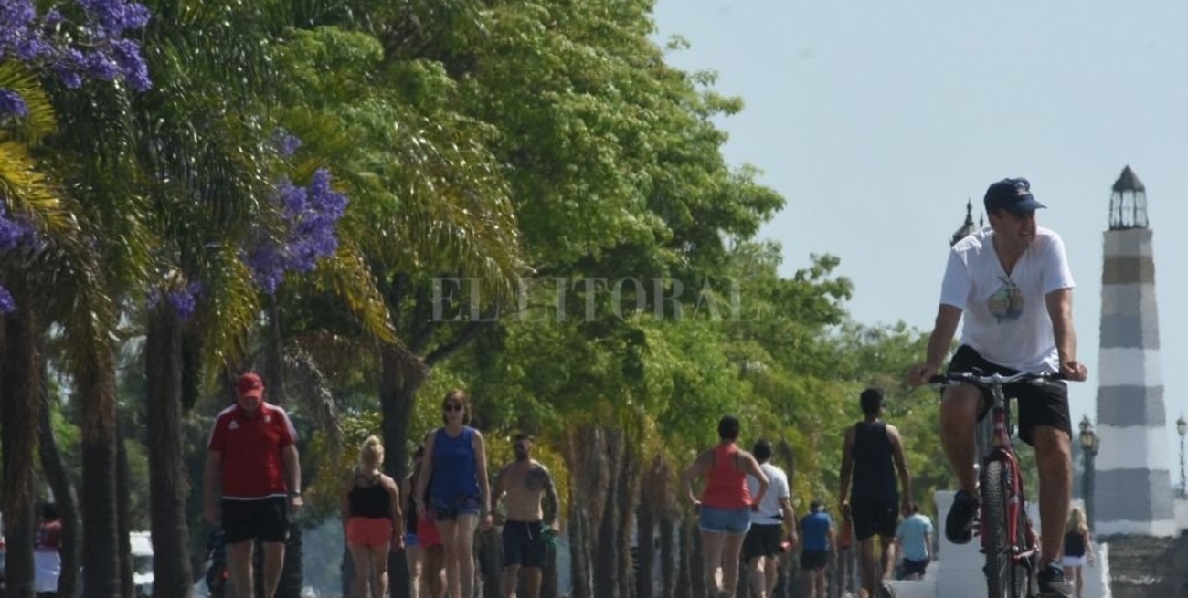Miércoles con sol y calor en la ciudad de Santa Fe