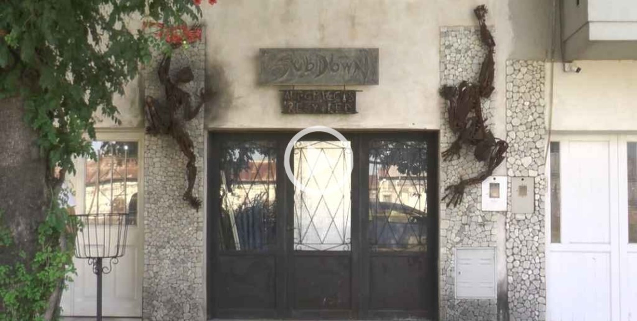 Corazón de hierro: artista santafesino rifa una obra para ayudar a un niño 