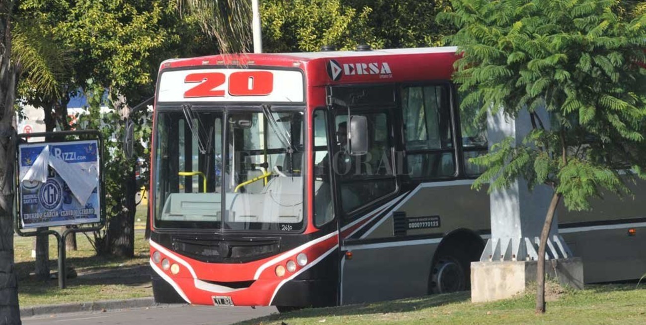 Solicitan extender el horario de servicio de la Línea 20