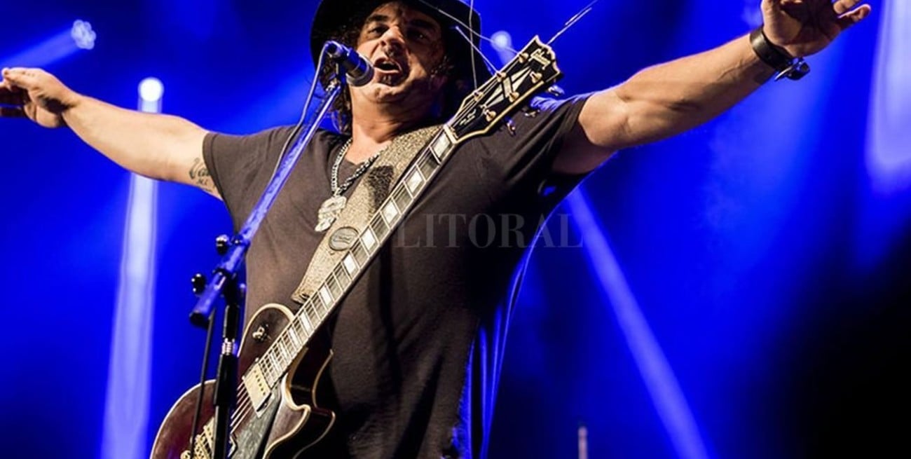 El líder de La 25 llega con "Junior 25 & Amigos"