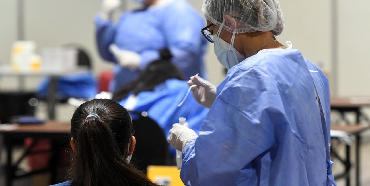 Fuerte salto en los casos de Covid: Argentina confirmó 9.336, cifra máxima en cuatro meses 