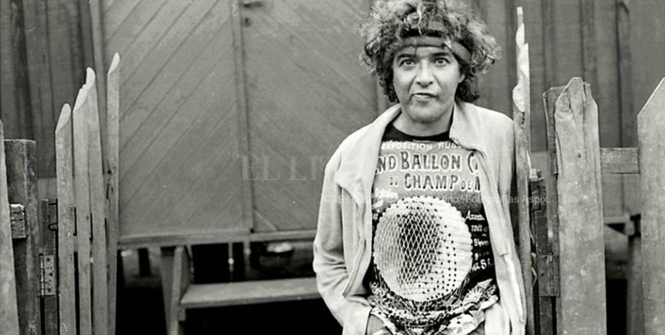 De todos tus olvidos aparece mi alimento