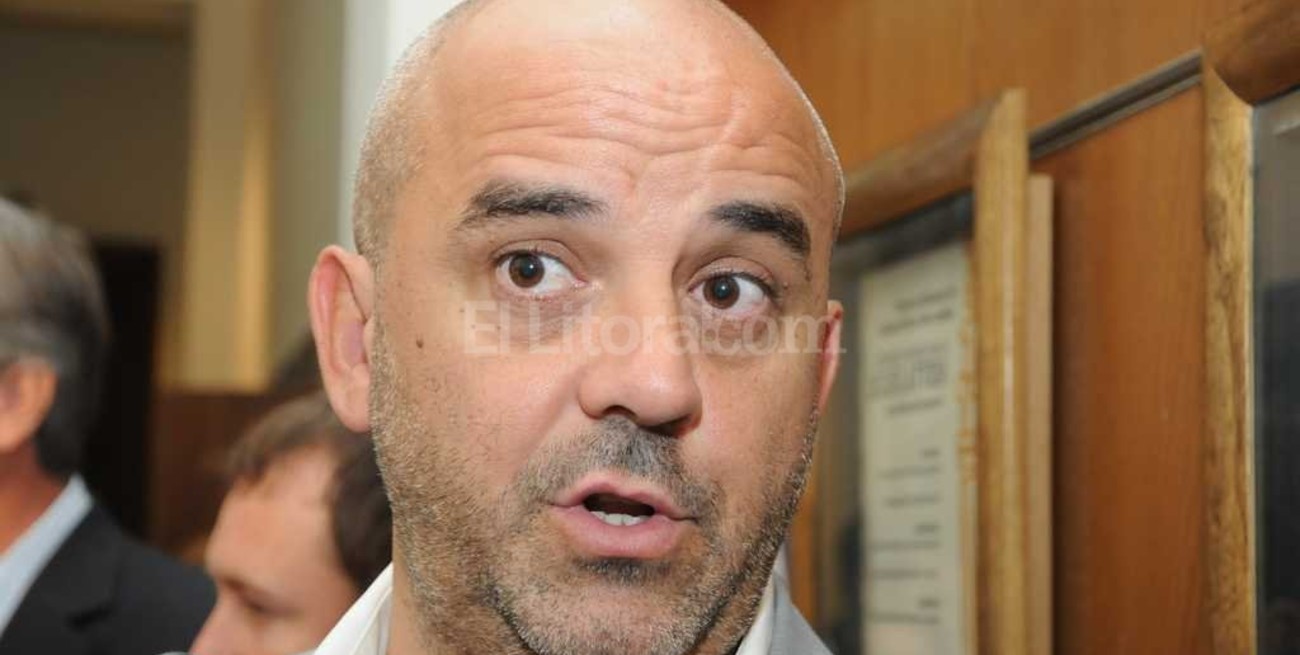 Diputados aprobó el pedido al gobernador para que declare la veda temporal de la pesca en la provincia