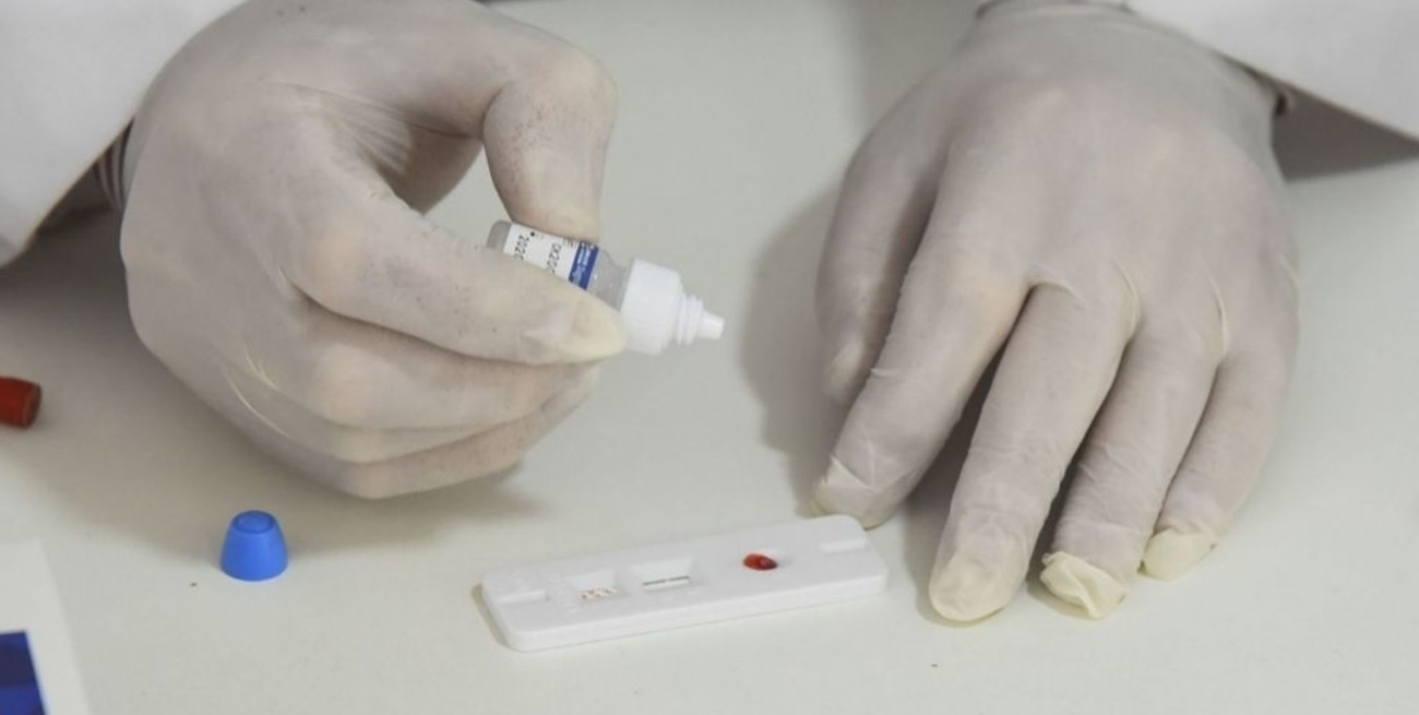 Estiman que los autotest de Covid se venderán en todas las farmacias del país la próxima semana