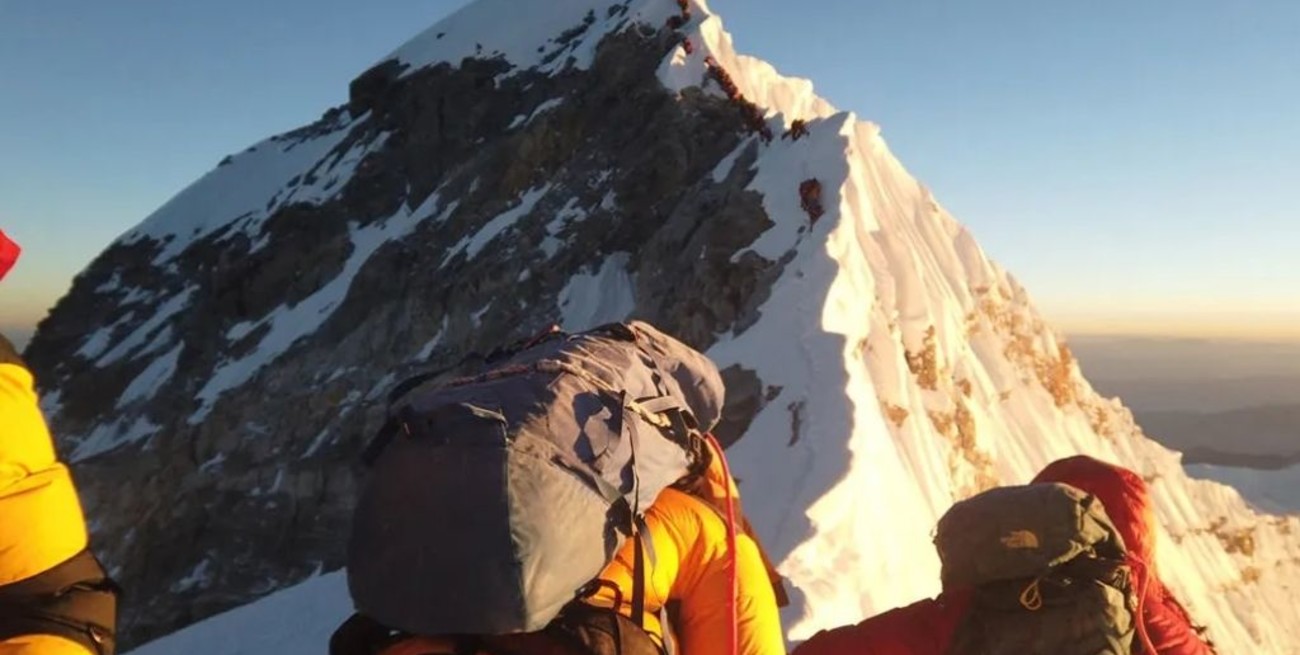 China quiere marcar la frontera con Nepal en la cima del Everest