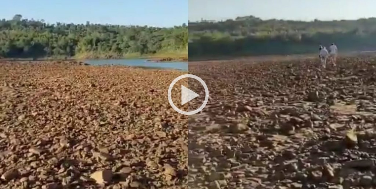 Video: cruzan a Paraguay caminando sobre el río Paraná