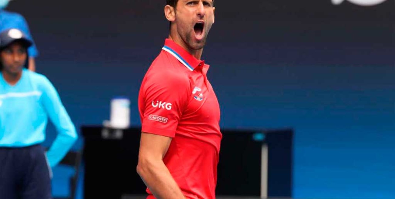 Djokovic admitió "errores humanos" en su declaración para entrar a Australia